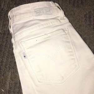 White Levi’s